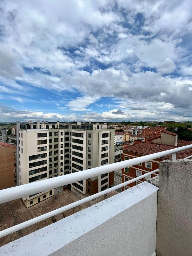 Atuaire Atico 360º De Parking Incluido Burgo